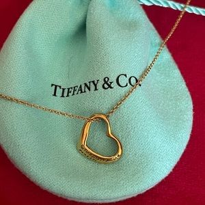 Tiffany&co open heart gold necklace